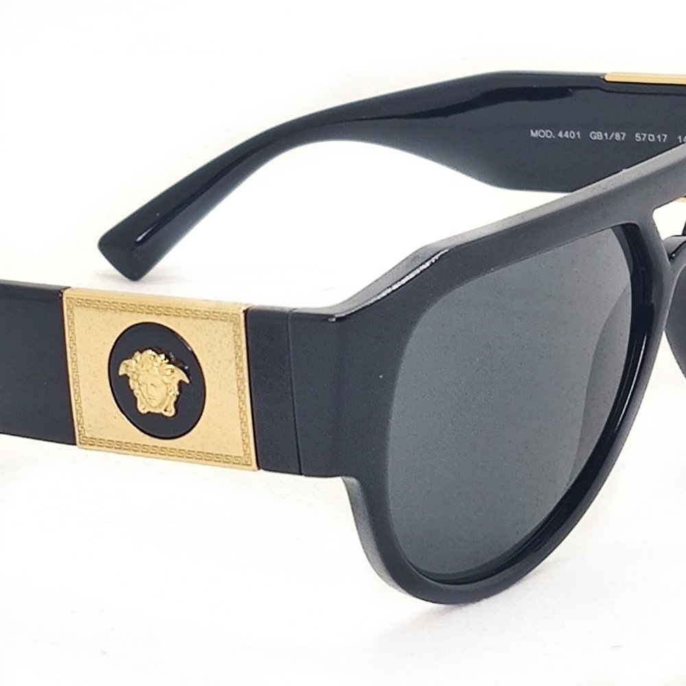 Versace Sunglasses - Picture 3 of 8